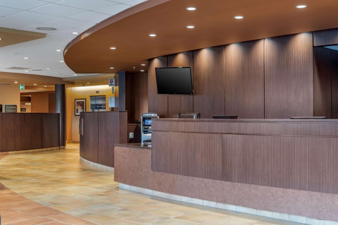 Best Western Plus, Bathurst Hotel & Suites Exterior foto