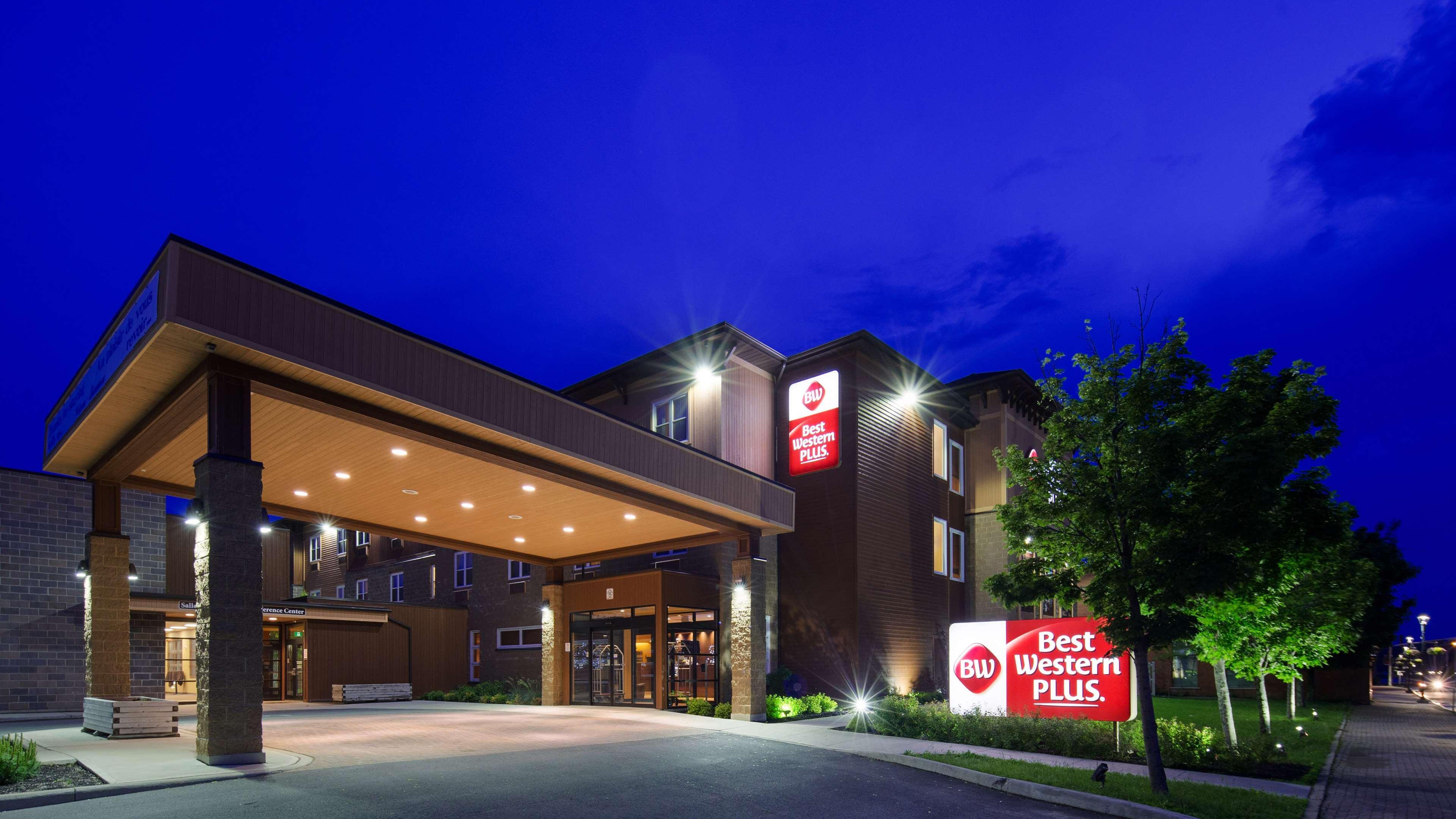 Best Western Plus, Bathurst Hotel & Suites Exterior foto